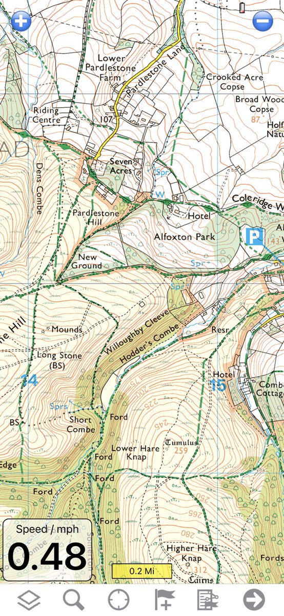 It’s happening again. Stag currently being hunted by the Quantock Staghounds near Alfoxton, north west of Holford. The fantastic @NDHuntSabs and @mendiphuntsabs are there doing all they can to delay the hunt and save the hunted stag.