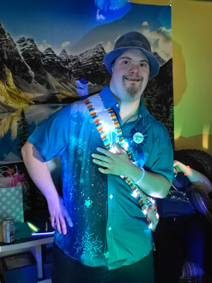 Over the weekend, Annapurna magically turned the basement into a fabulous discotheque to throw a spectacular birthday bash for Matthew! #larchecal #larchelife