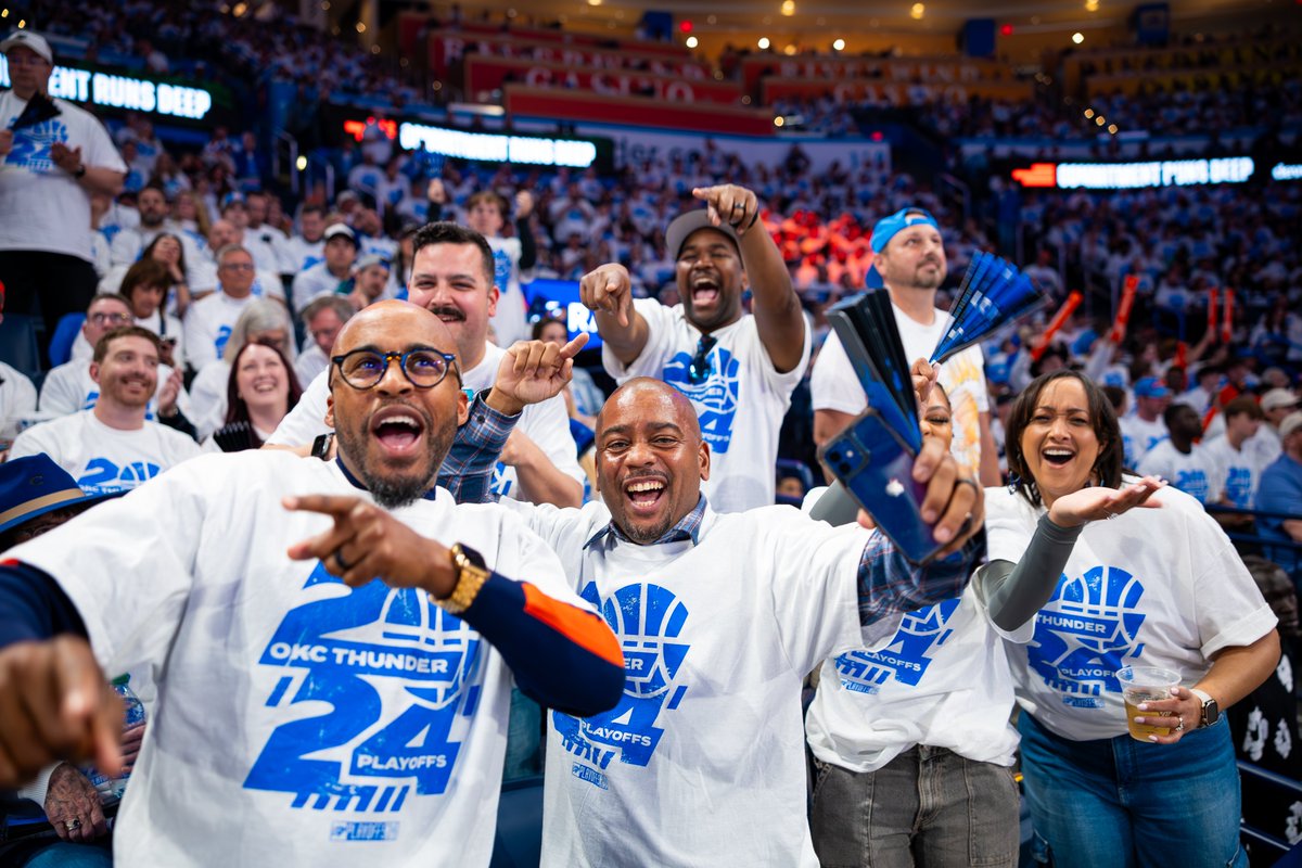 Loud City brought the energy for Game 1 🗣️⚡