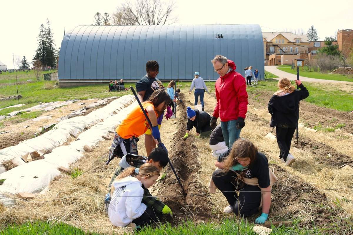 In honor of Earth Day today, a group of students from Coulee Montessori Charter School joined the FSPA Integral Ecology team on FSPA land on St. Joseph Ridge. These students had the opportunity to plant potatoes, hike to the lookout and participate in a sensory scavenger hunt!