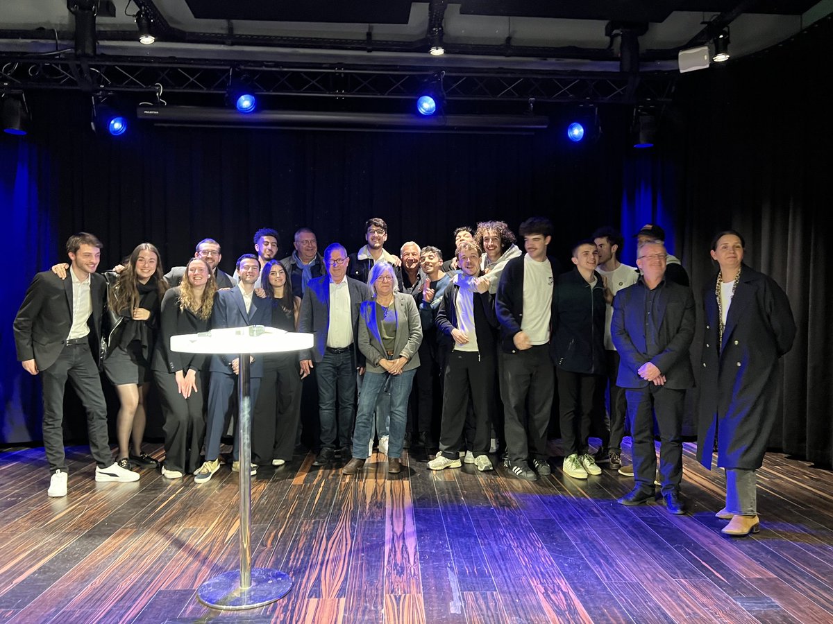 Résultats de la délibération de la 12eme édition de la Bourse Sophie Soudan:2eme prix attribué ex æquo:les projets «Prolongation»&amp;Innocence en sursis»qui reçoivent 1500€ chacun 
1er prix remporté par le projet «Track 32» qui reçoit 2500€.Bravo à ces 3 projets PI ⁦<a href="/ihecs/">IHECS</a>⁩
