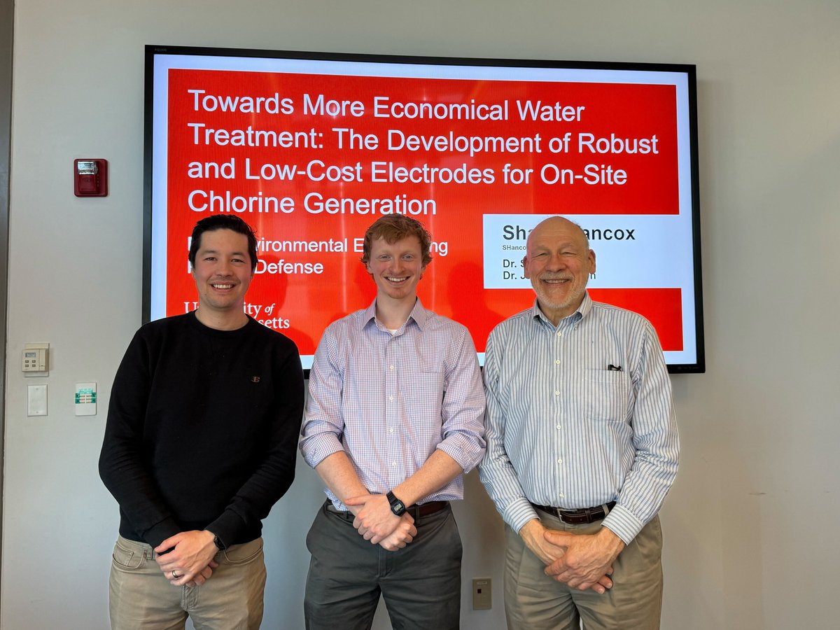 Congrats to Shane Hancox on defending his Masters thesis! Shane is the first grad student to graduate from our lab, and I couldn’t have asked for a better first student to have as a new faculty. He will be missed by many @UMassAmherst & @umassengin . Good luck with your new job!