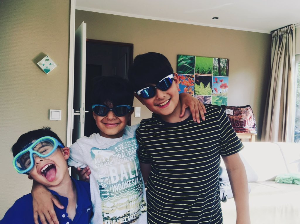 Vividoutcomes's tweet image. Nostalgia can be cruel. “See? -you were happy…you wrecked it all…”

Correction: My kids were joyful and expressive. I was lucky in the past to share that moment of theirs. The wrecking ball was already set in motion years before this photo. 
 
#mindtricks #domesticviolence