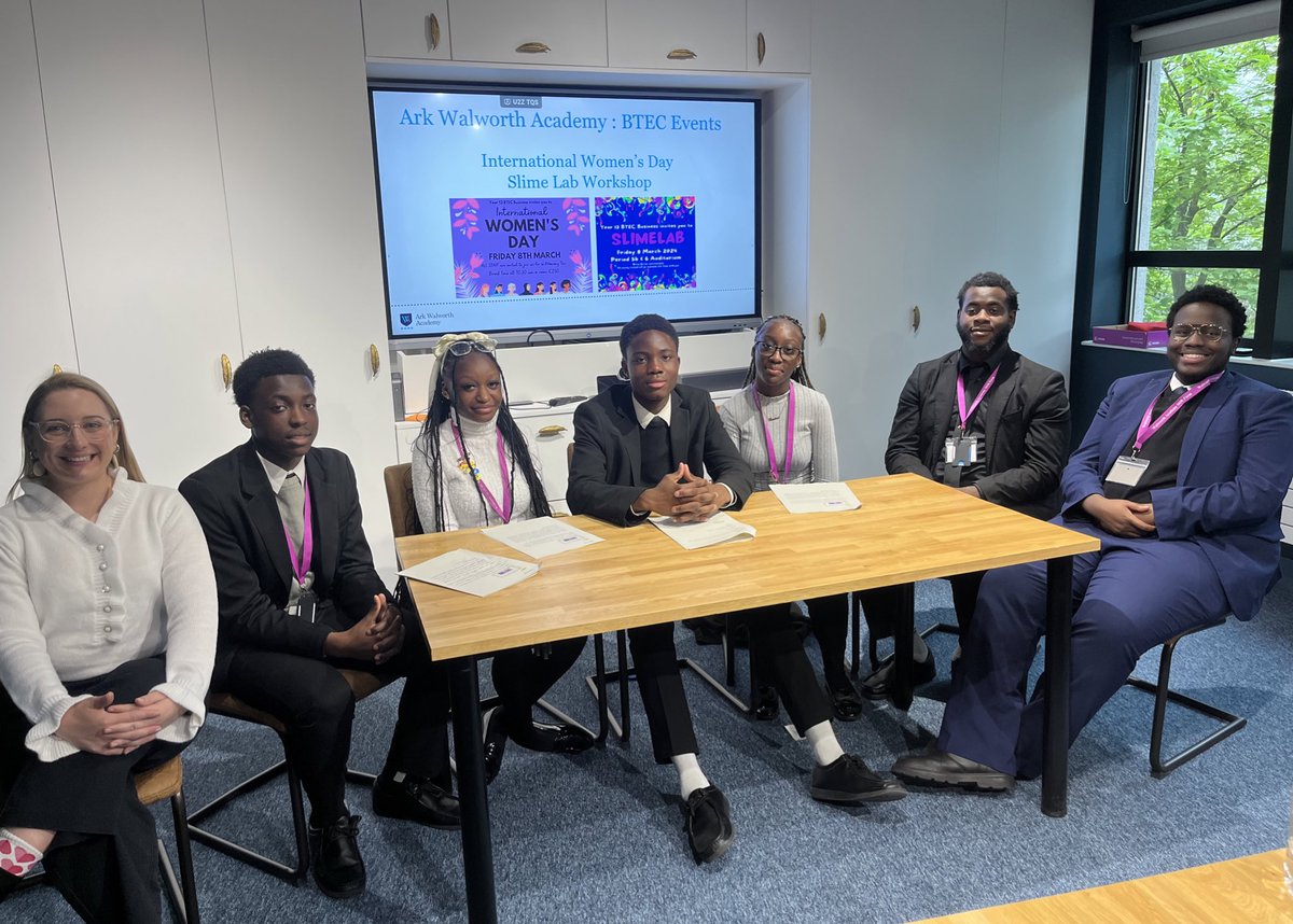 👏Thrilled to have our #BTECbusiness students speak at Vark about their recent successes: hosting an #InternationalWomensDay morning tea and their first Slime Lab workshop afternoon for #KS3 students 💜🔬