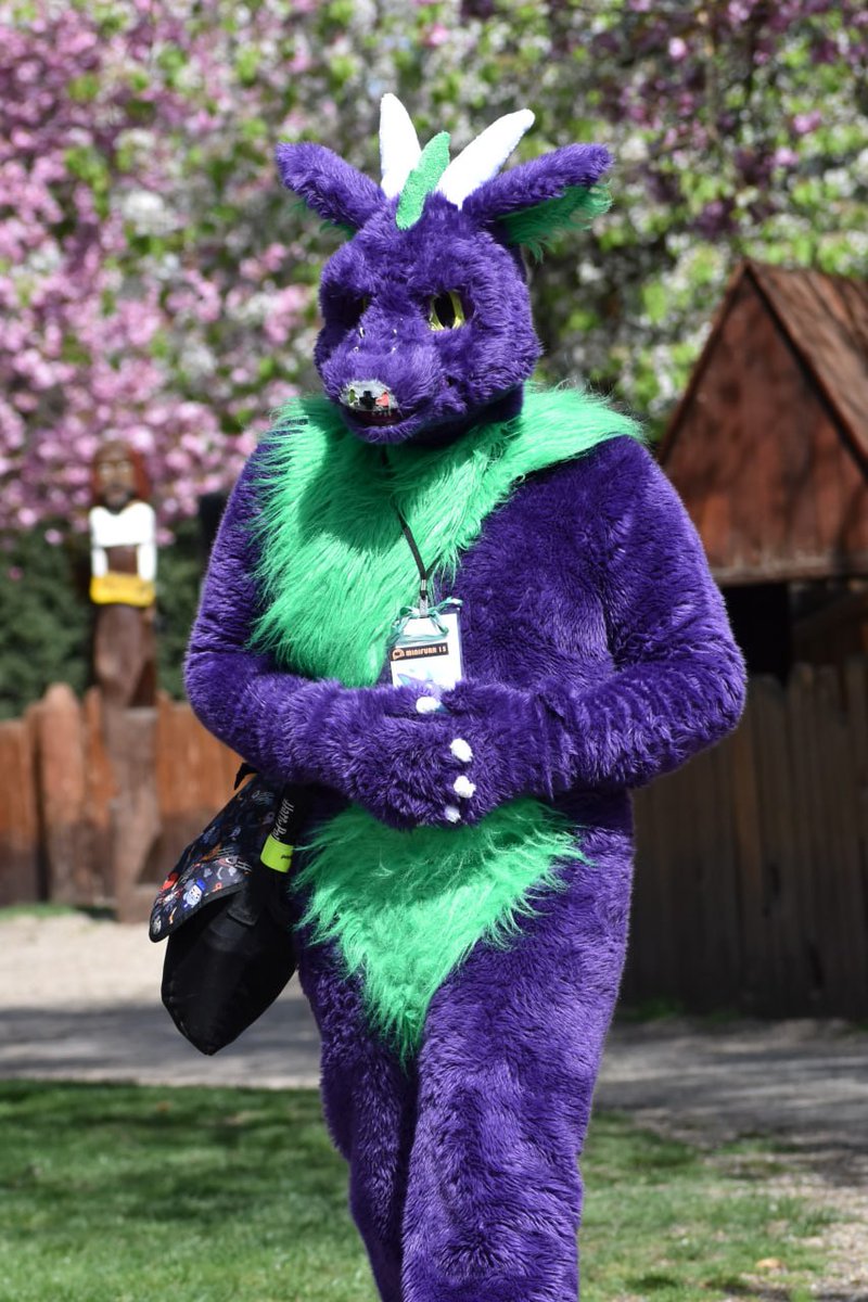 Anti Crafty tweet media