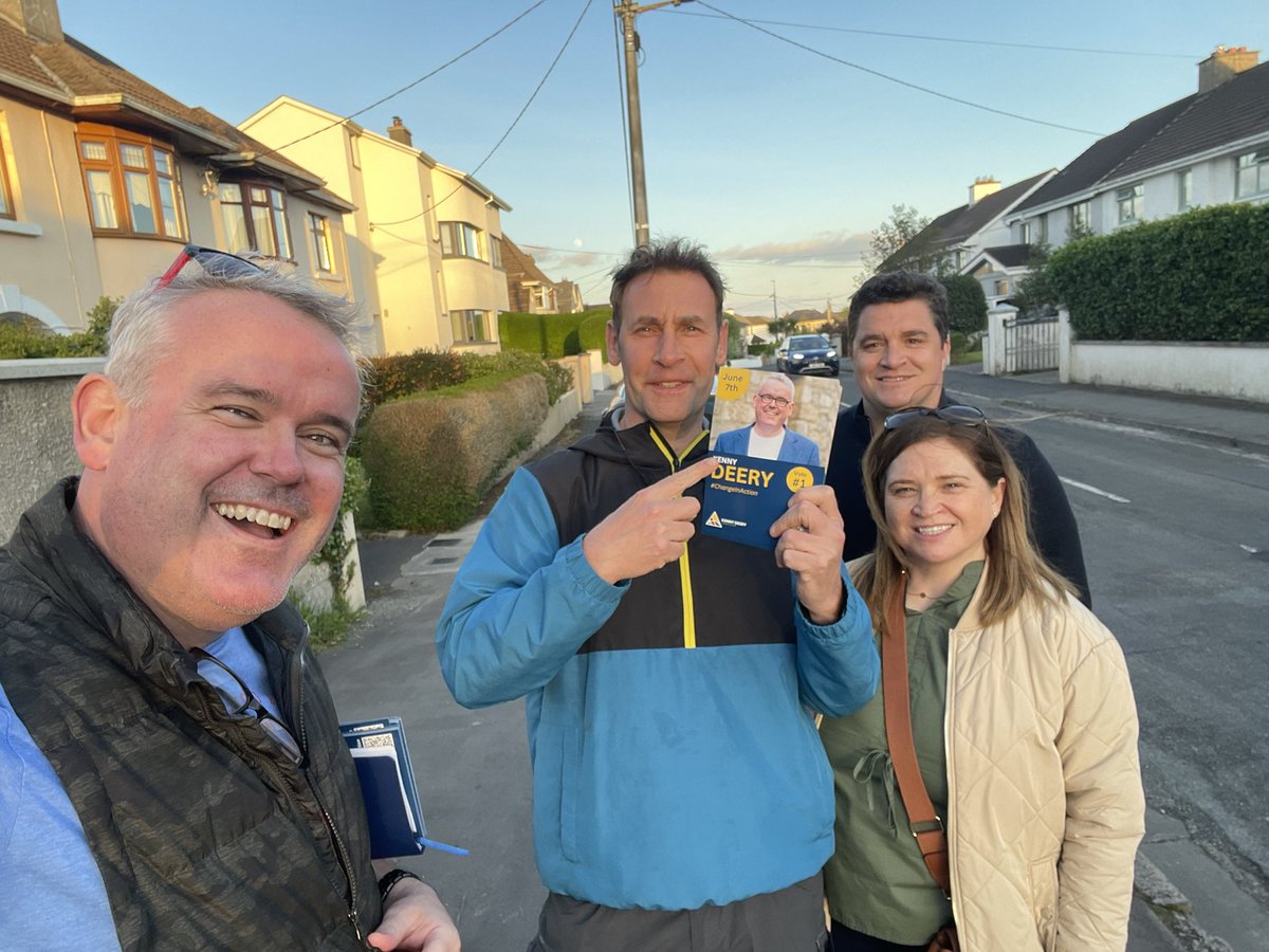 Great evening in Devon / Devon Park area this evening. Safe cycling, footpath upgrades, accessibility & parking key local themes. Then the chestnut of traffic….. thank you all for your welcome on the doorsteps for the #team4change at kennydeery.com