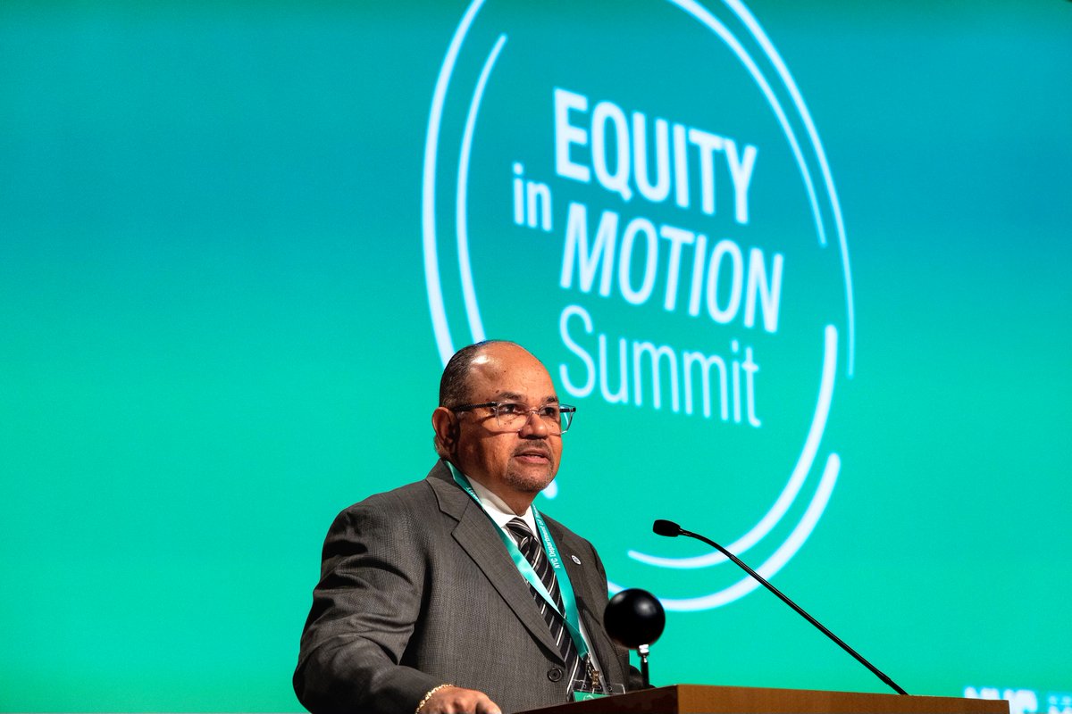 CUNYCOO's tweet photo. Great to join @NYC_DOT Commissioner Ydanis Rodriguez, his team, @CUNY students and over 200 experts for the #EquityInMotion Summit at @GC_CUNY! Innovative leaders working towards equity in transportation! https://t.co/aW3NjLjxv1
