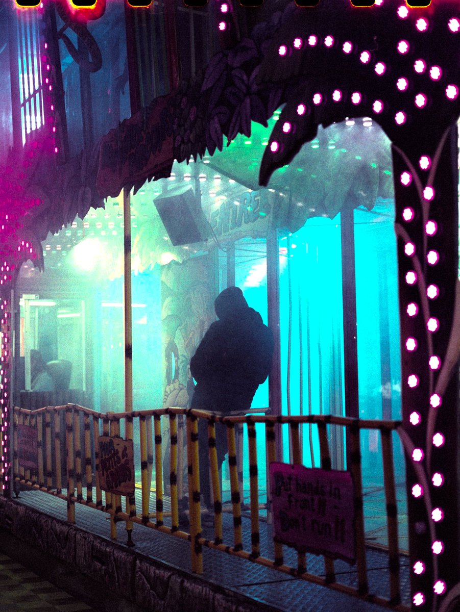 dilutionarg's tweet photo. Foire d'hiver.
 🎞️500T
#FrenchAnalogClub https://t.co/a9Bu0AsBK9