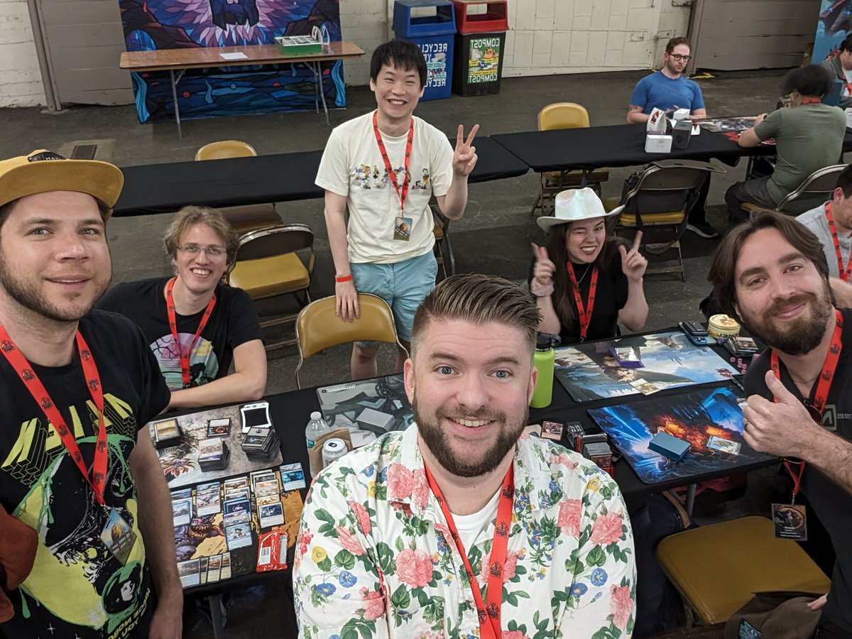 TravisGafford's tweet photo. Had so much fun at #CommandFestSF this weekend with friends!
Favorite moment was when my trios team with @jakejoelmtg got teamed up with 3 other friends to create one big in house. https://t.co/AOGoXb16QJ