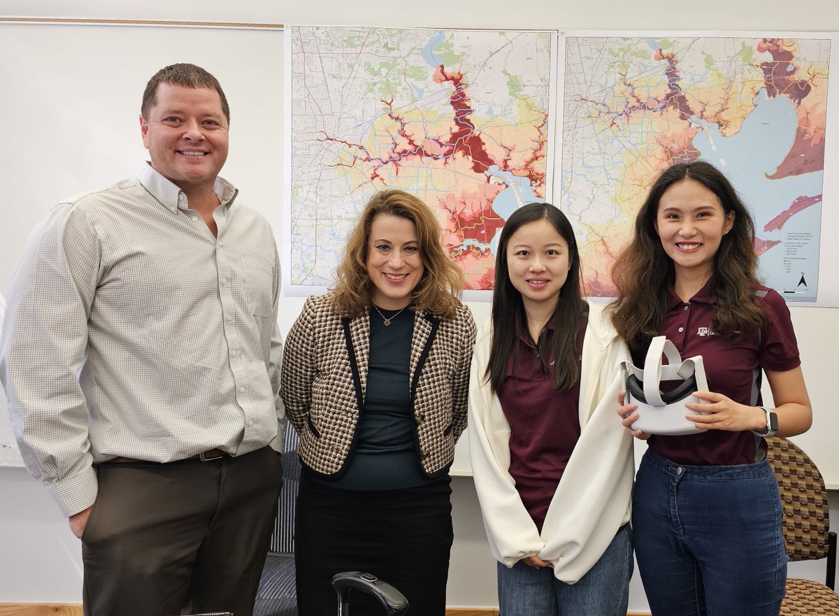 tamusuperfund's tweet image. @tamusuperfund Dr. Galen Newman and trainees met with @AmChemistry Sr. Director, Dr. Jessica Ryman - it was all about &quot;Building #ResilientCommunities and #Preparedness for #EnvironmentalDisasters, and visualizing with the meta goggles. @SRP_NIEHS  @tamuvetmed @TAMUArchSchool