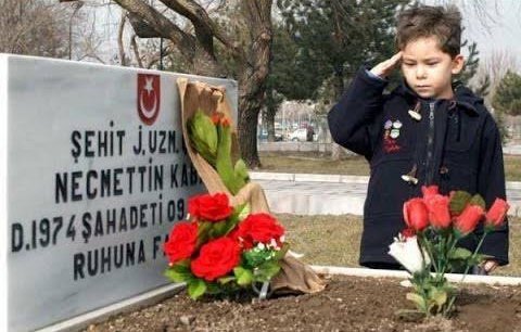 kultiginmedya's tweet photo. Şehit çocuklar ve şehit çocuklarının da bayramı kutlu olsun! https://t.co/Ftzt1jhwgH