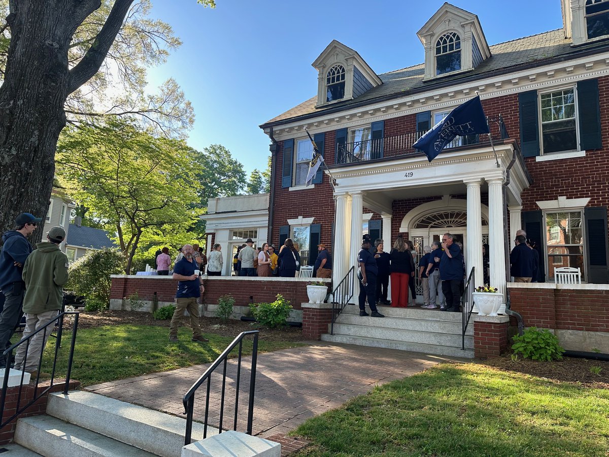 Last Thursday was a beautiful spring day to host our final Coffee and Donuts gathering for the semester! I love times like this with our amazing faculty and staff! #AllAverett #AverettFamily