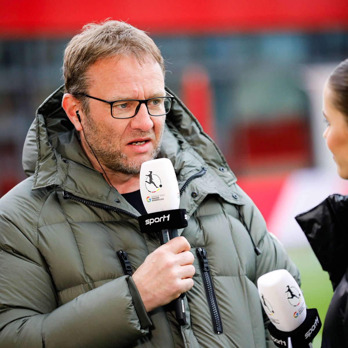 Thomas #Horsch nach #FCBSVW: 'Wir haben eine relativ gute erste Halbzeit gespielt. Wir haben alles auf dem Platz gelassen und einige Nadelstich gesetzt. Wenn du aber die entscheidenden Fehler machst, dann reicht es nicht.' Alle Stimmen 👉 svw.de/StimmenFCB2204 #Werderfrauen