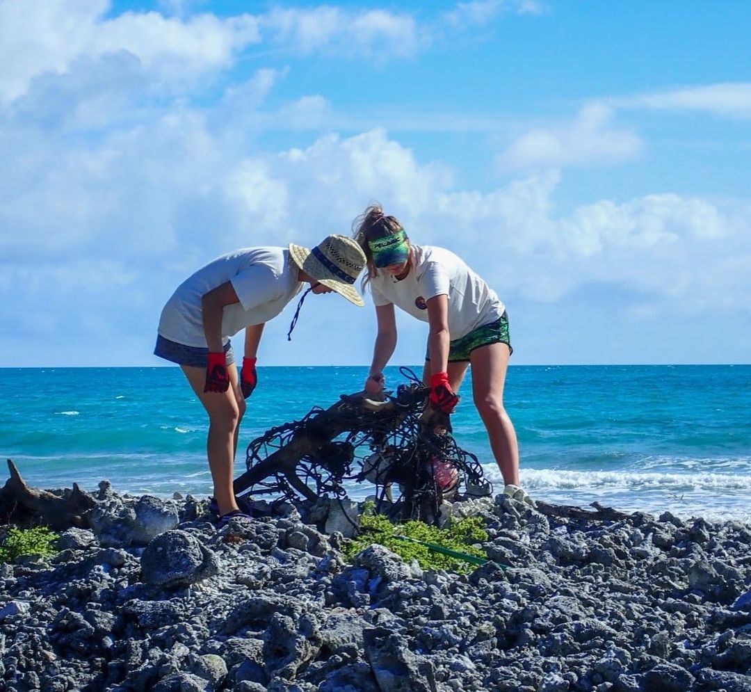 Happy National Volunteer Month! Thank you to all the incredible volunteers who selflessly devote their time, energy and passion to the conservation and protection of our public lands.