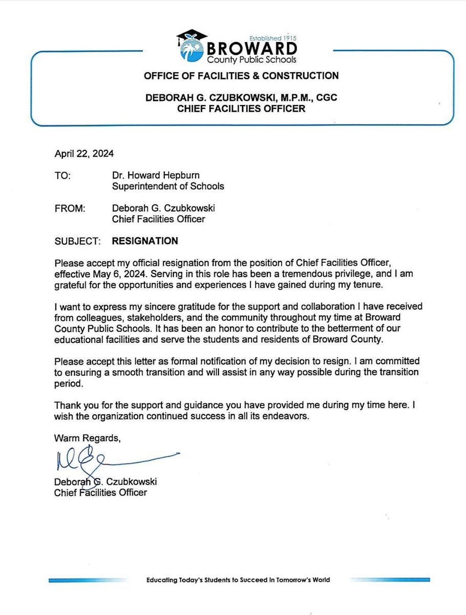 Another departure of a @browardschools recent hire. Last week, the district has lost @SuptlicataP, who was here 9 months. A few weeks ago, @SaundersZoie who was here 4 months, left. Now Chief Facilities Officer Deborah Czubkowski is resigning after about 7 months.