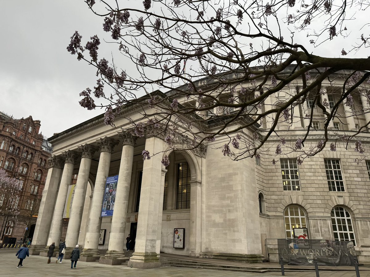 Fabulous @McrLitFest event with David Nichols @DavidNWriter, bestselling author of #OneDay and new novel #YouAreHere. An excellent interview with @HelenMort, in the wonderful setting of @MancLibraries