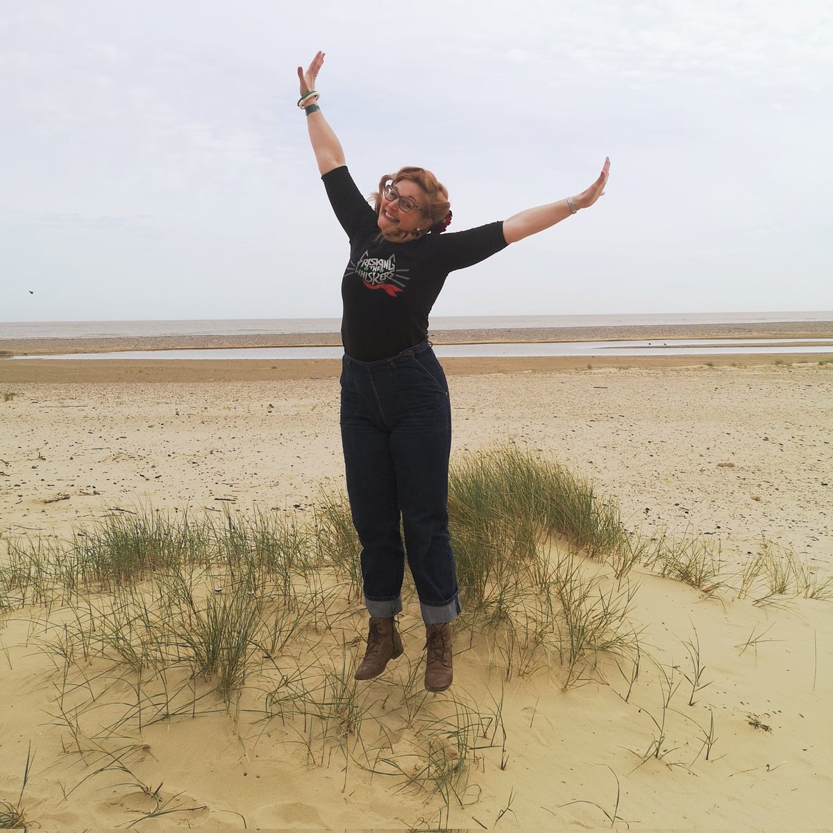 I am not on Pakefield beach. It is not ten days ago. I am definitely not as warm as I was in this picture. But I have just submitted 122,782 words of third-draft edits so actually, as feelings go, I'd say this photo has it down to a T 😉 #amwriting