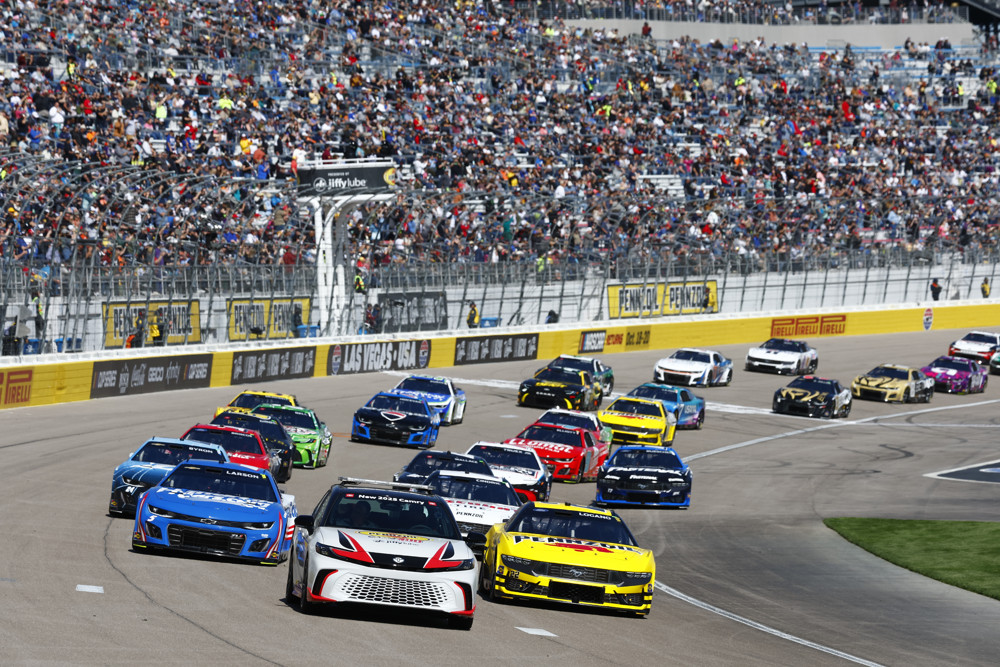 How much do you love us?? Vote Las Vegas Motor Speedway for 2024's Best NASCAR Track!!! Click the link to cast your vote today!! 🗳️: bit.ly/3W7sBak