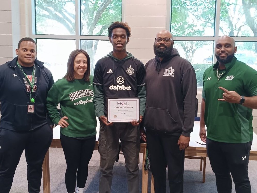 FBISDAthletics's tweet photo. Congratulations to Andres Agwunobi for being recognized as a Scholar Champion for Boys Soccer. Thank you to our sponsors: Dilly Letter Jackets and @GameOne_USA ⁦@HHS_Canes⁩ https://t.co/7ghtc3Yxgq