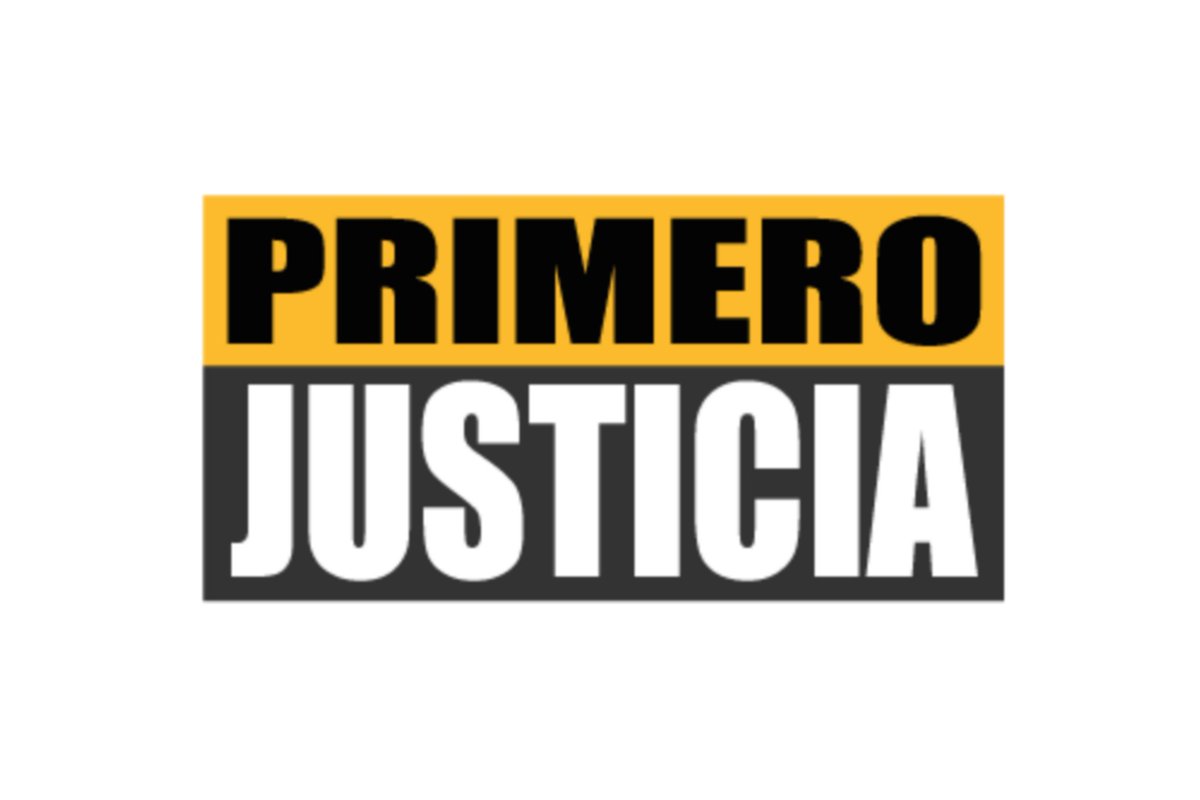 Nuevamente utilizan al TSJ para consumar ilegalizaciones a los partidos políticos democráticos, hoy contra @Pr1meroJusticia. Toda nuestra solidaridad ante esta maniobra para despojarlos de sus símbolos y tarjeta partidista, así como lo hicieron con nuestro partido @ADemocratica.