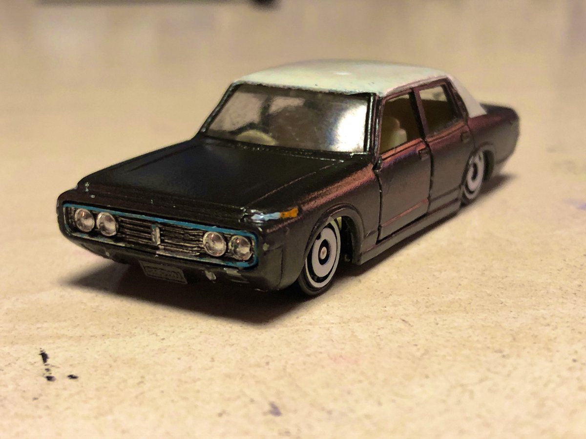 porschegmbh's tweet photo. #トミカ  #tomica  #toyopet  #crown  #MS60  #クジラ #CalLook 
トミカNo32ニュークラウンをローダウン
もうメンバーが限界です(´>∀<｀)ゝ https://t.co/S6ZHdzksr3