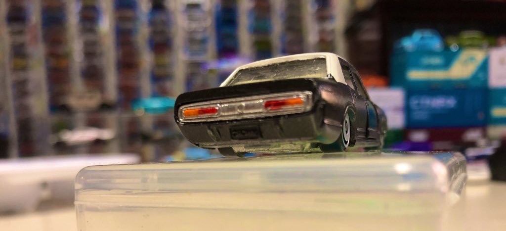 porschegmbh's tweet photo. #トミカ  #tomica  #toyopet  #crown  #MS60  #クジラ #CalLook 
トミカNo32ニュークラウンをローダウン
もうメンバーが限界です(´>∀<｀)ゝ https://t.co/S6ZHdzksr3