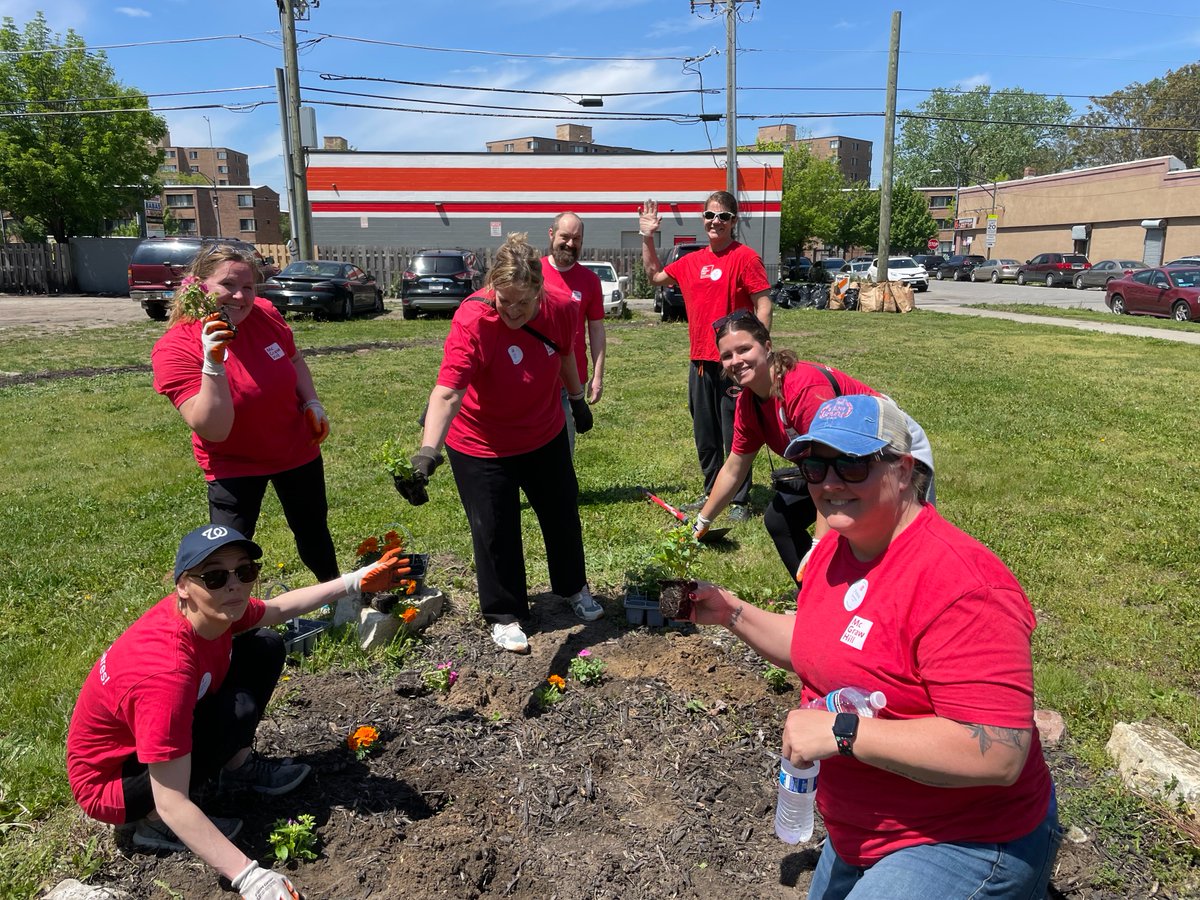 At McGraw Hill, we strive to make #EarthDay a year-round effort to protect and preserve the communities we serve. We ❤️ these photos from our last Global Volunteer Week, where employees showed up in droves to clean up waste and plant new greenery in their local communities.