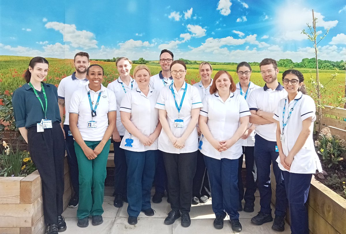 AllisonKeegan9's tweet photo. Our fabulous AHP team at @NorthMcrGH_NHS Critical Care ward - they all do an amazing job and we couldn't manage without them. Delivering pt-centred, high quality care and putting up with me mithering them every day!! Just need a psychologist now please 🙏 @CSScritcare #Snap4SOA https://t.co/qJlcMBWiU8