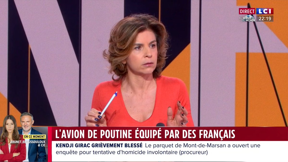 La Mère Nivat 🤡💩🇷🇺 est présentatrice maintenant 🤔 ? Elle se permet de dire à tout le monde sur le plateau qu'on change de sujet 🤭😂🤣.