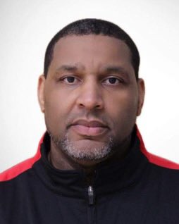 Corey Holland returns to SDHS to helm Women’s Basketball. Holland brings 20 years of coaching experience to the program. Coach Holland is a ‘95 grad of SDHS & former member of the football, basketball, & baseball teams. 
🏀🏀🏀
#OnceASeahawkAlwaysASeahawk 
#SeahawksSoar
