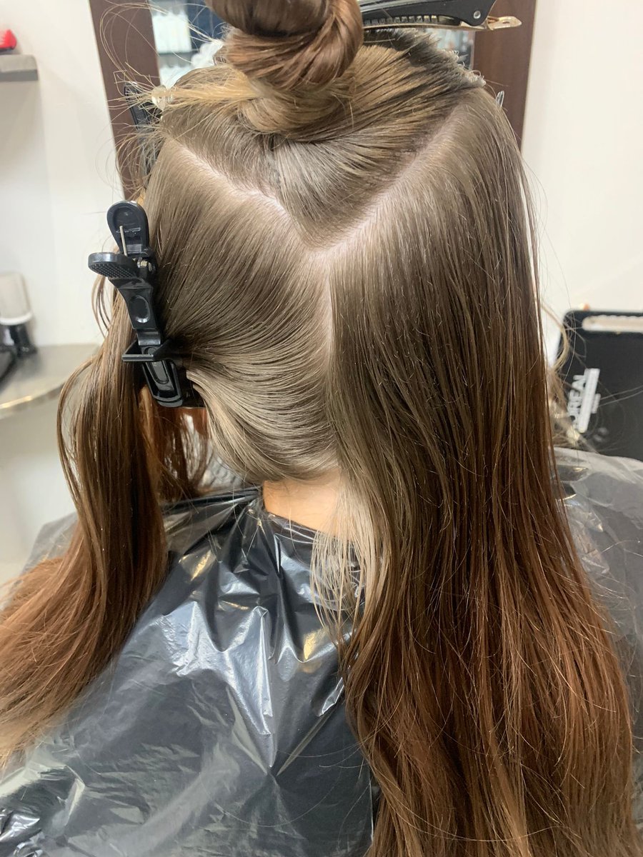 Beige balayage by Athena ✨.             #cardiff#cardiffhairdresser#athenastylistlazaroubirchgrove#balayage#behind the chair