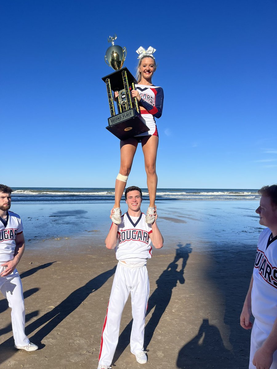 LGHS Competition Cheer tweet media