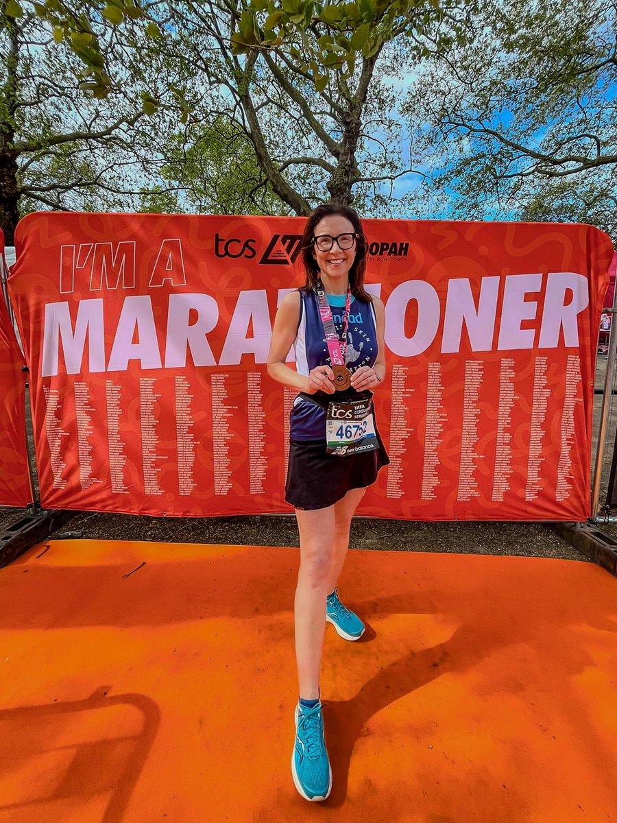 Thanks so much to everyone who supported my @LondonMarathon efforts for the British Skin Foundation, britishskinfoundation.enthuse.com/pf/sinead-lang…. Hugely grateful to everyone. It was an honour and a privilege to run for the BSF! #MedalMonday