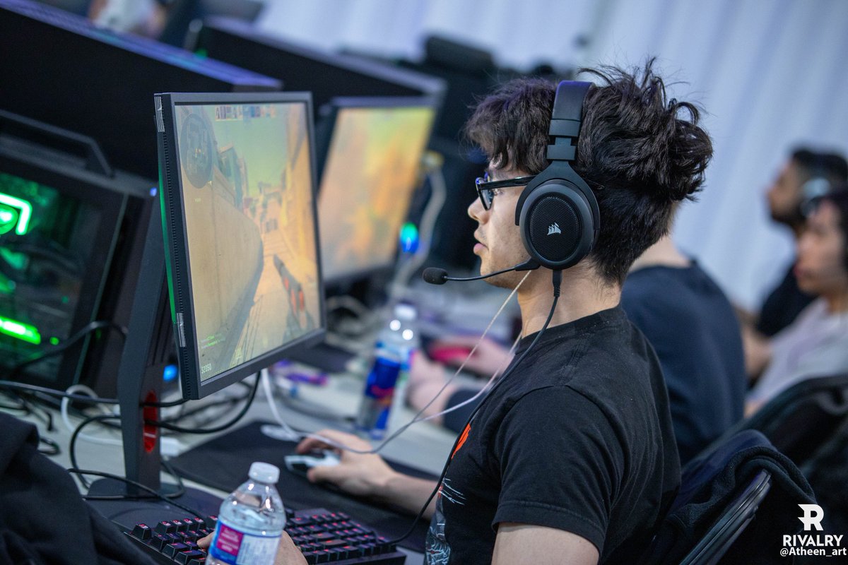 Launders LAN: <a href="/rivalryca/">Rivalry Canada</a>

📸🔗⬇️