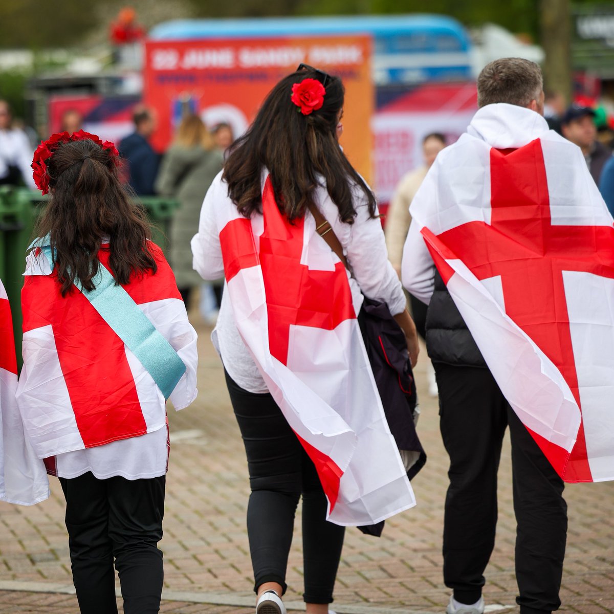 Happy St George's Day from everyone at England Rugby 🌹💖 #StGeorgesDay