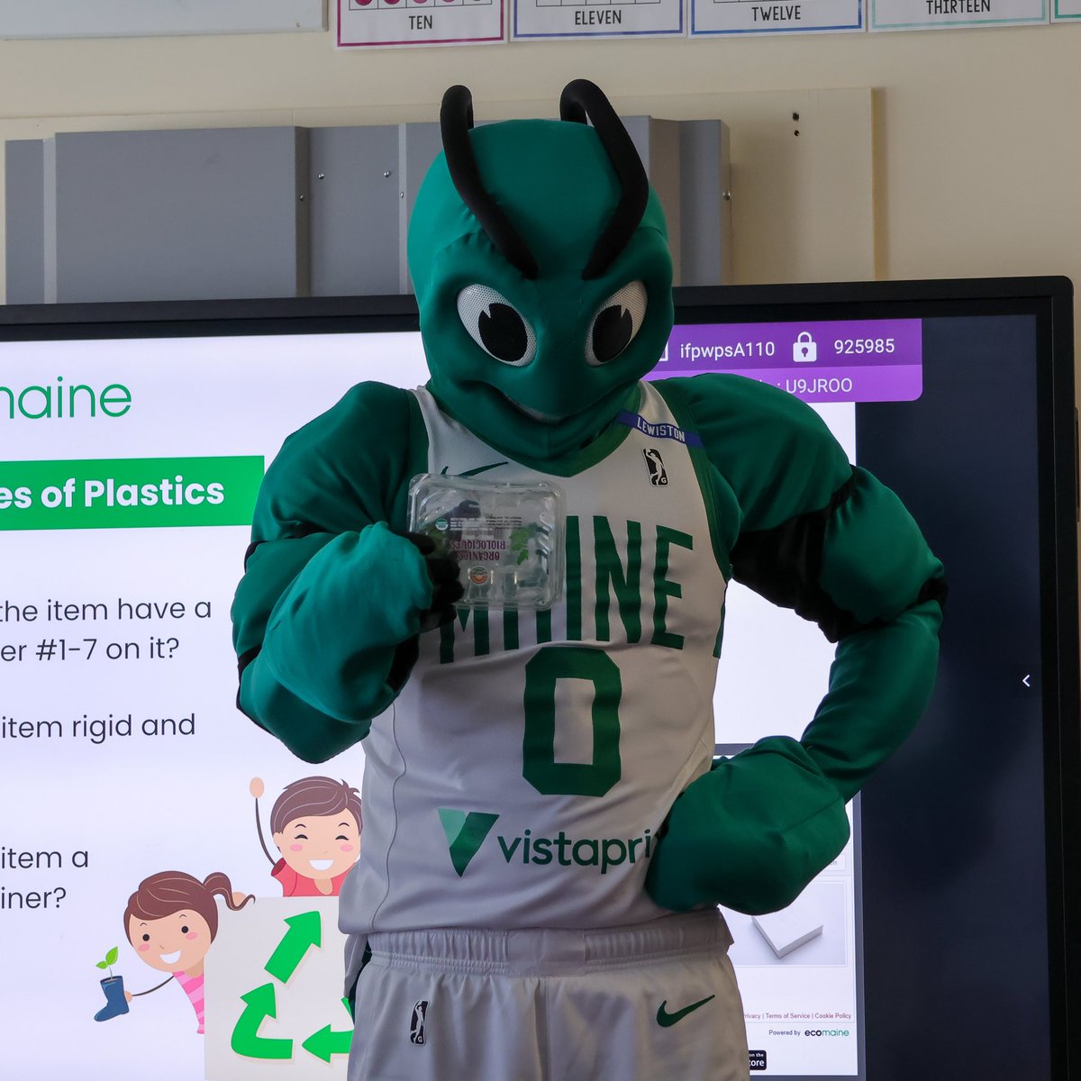 To celebrate #EarthDay Crusher and @ecomaine stopped by the Windham Primary School to teach students proper recycling habits.