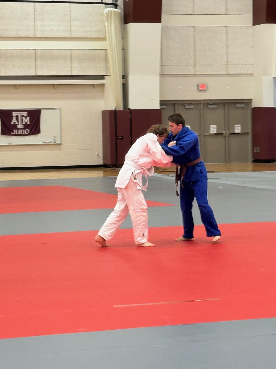 Michael represented CHS in the 2024 NCJA College & High School Judo Championships. He faced tough competition in a heavier-weight class. His relentless effort deserves recognition as a significant achievement! He will also be a part of Texas A&M's Judo team in the Fall.Great job!