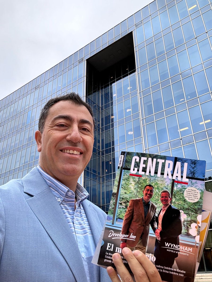 mira hasta donde llegó ⁦<a href="/RevistaCentral1/">Revista Central</a>⁩ ? a la sede corporativa de RCI en Orlando (Florida) de la mano de ⁦<a href="/LeoBagnato/">Leo Bagnato</a>⁩ ✈️ 

RCI es “Wyndham Destinations”

#VamosMardelPlata👍🇦🇷

⁦<a href="/pepebasko/">PEPE BASKO</a>⁩
⁦<a href="/grupodeveloper/">Grupo Developer</a>⁩ ⁦<a href="/OrlandoWyndham/">WyndhamOrlandoResort</a> ⁦<a href="/martinmonitaok/">Martín Monita</a>⁩