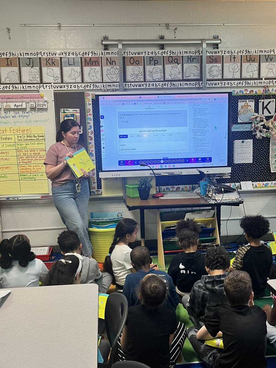 What a awesome day collecting implementation evidence in Jefferson County Schools! We saw some high quality teaching in this year 1 partnership. Captured this shot of a great language dive at Shacklette ES! @ELeducation