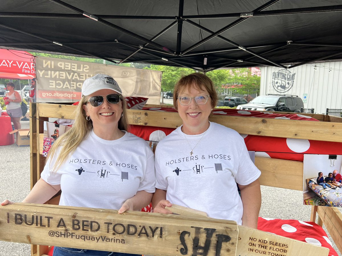 An absolutely fantastic bed building competition event this past weekend in #FuquayVarina with #SHPBeds benefitting
  our local children in need! #HolstersVSHoses 
#TheAbshureRealtyGroup
#WeLiveHereWeWorkHereWePlayHere 
#WakeCounty