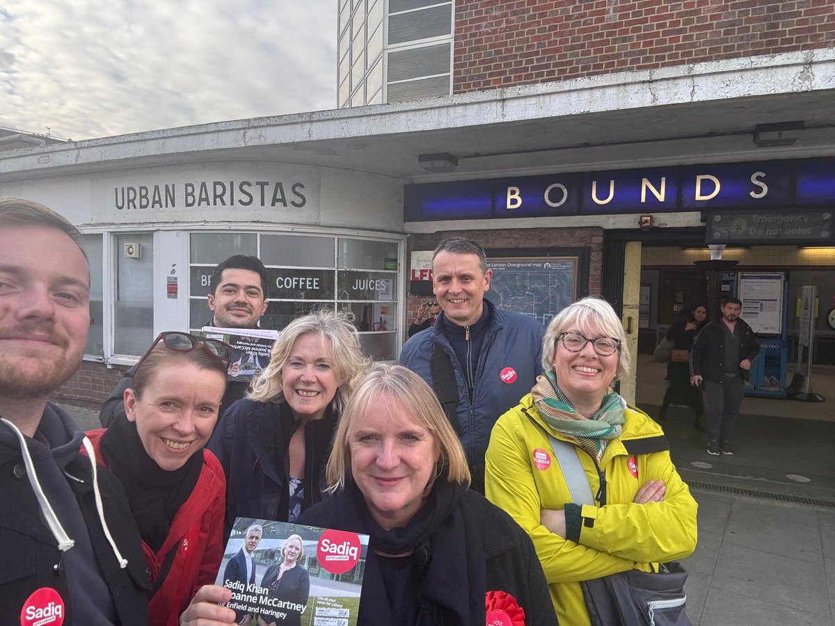 Out in Bounds Green this evening for @JoanneMcCartney and @SadiqKhan ! With less than 2 weeks to go to the election, we are making every day count. If you believe in a fairer London, why don't you come and join us?