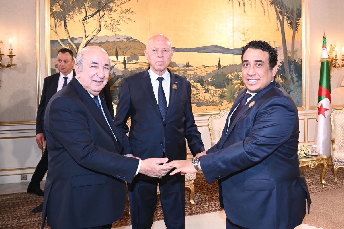 🇩🇿🇹🇳🇱🇾| L’#Algérie, la #Tunisie et la #Libye ont décidé d’accélérer la mise en place d’une interconnexion électrique entre les trois pays. Il a été décidé aussi de la mise en place de zones de libre-échanges et de mesures pour faciliter la circulation des personnes et des…