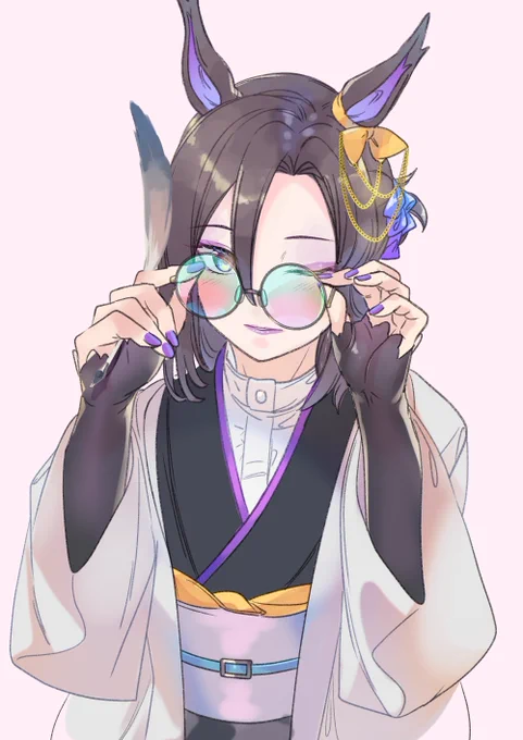 眼鏡女帝 