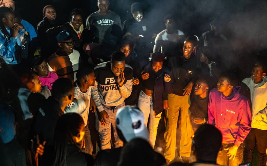 BOOSTFellowship's tweet image. Young minds, strong wills! Our Enactus team was crushing it by building bonds , team spirit and breaking the cycle of alcohol abuse. #TeamBuilding #SmartDrinking #YouthEmpowerment #PreventionIsPower  @DeltaCorpZim  @CleoMakoni @kissmoremurandu @PMurambinda