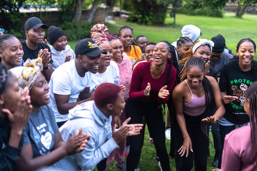 BOOSTFellowship's tweet image. Young minds, strong wills! Our Enactus team was crushing it by building bonds , team spirit and breaking the cycle of alcohol abuse. #TeamBuilding #SmartDrinking #YouthEmpowerment #PreventionIsPower  @DeltaCorpZim  @CleoMakoni @kissmoremurandu @PMurambinda