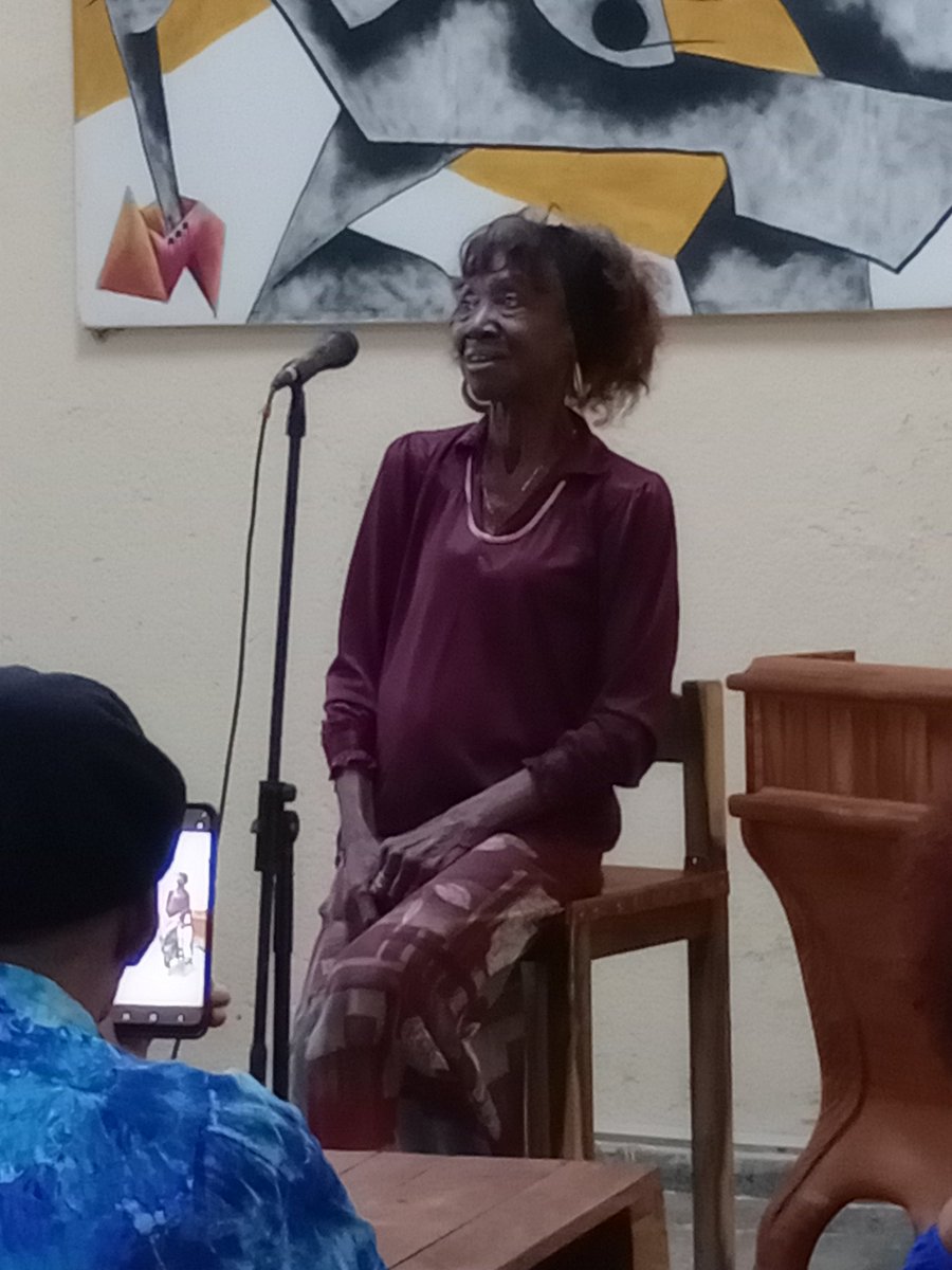 JoseRodolf8463's tweet photo. Actividad en la casa de artistas y Creadores.  fortaleciendo el filin en centro Habana . https://t.co/jsOwFisUYE