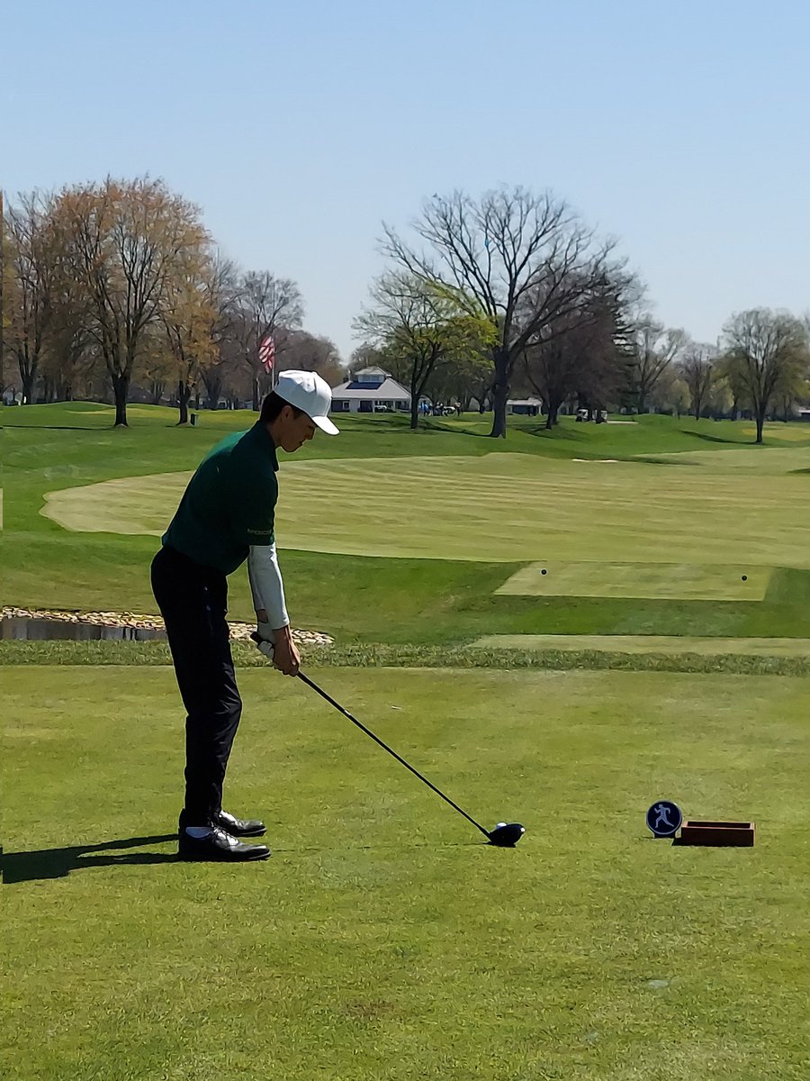 HowellBoysGolf's tweet photo. Noon on a Monday means it's tee time.  This week we are at Red Run C.C. in Royal Oak. https://t.co/aiTuqMjAZI