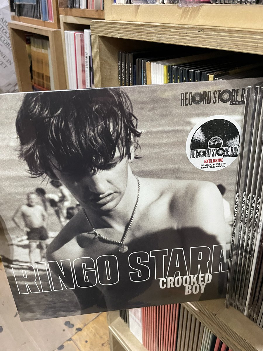 Looks like we will have some of this @ringostarrmusic @RSDUK limited edition release when online sales start at 8pm tonight. crashrecords.co.uk/products/ringo…