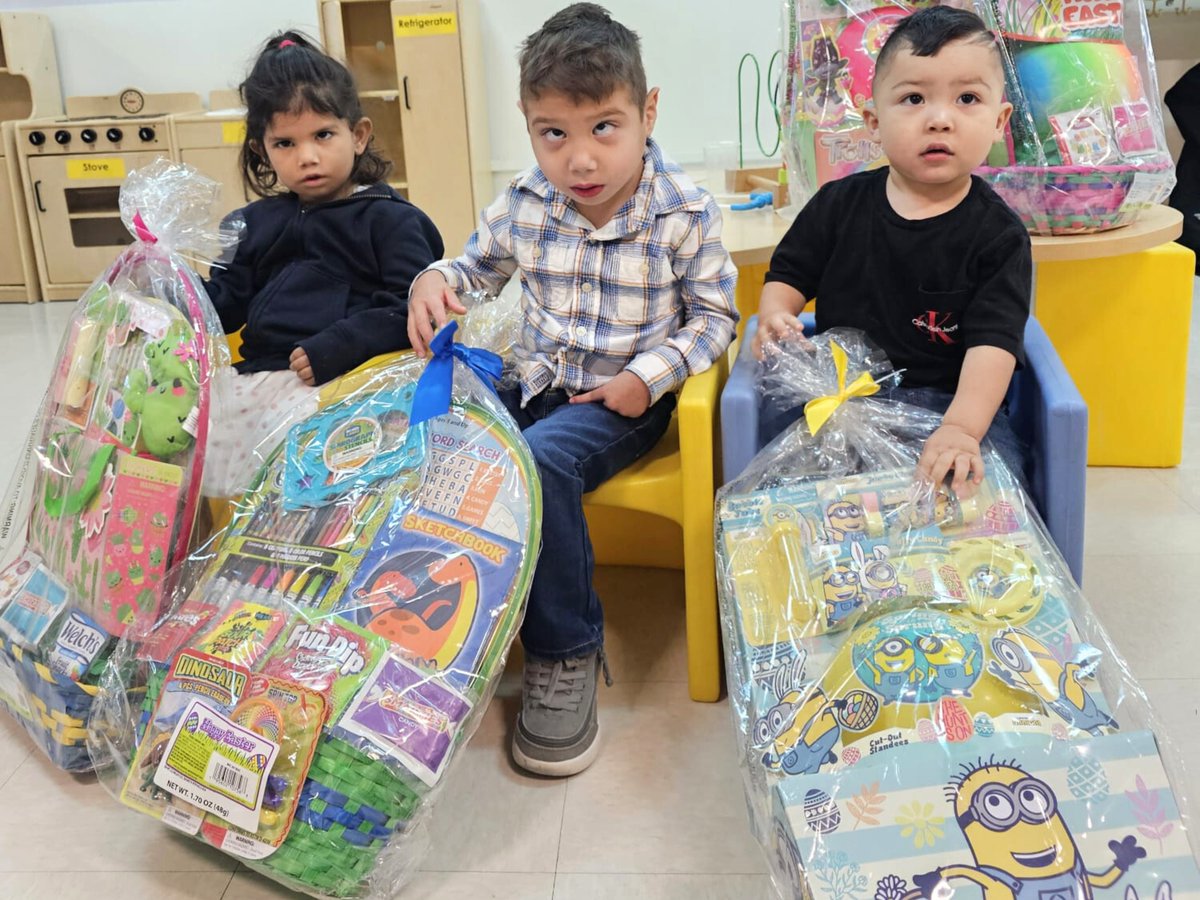 Miamilighthouse's tweet photo. #GratitudePost | 🎁 Thank you @Walgreens for gifting these wonderful toys to our Miami Lighthouse Academy students!

Together, we prove #itspossibletoseewithoutsight 💙 #MiamiLighthouse #MiamiLighthouseAcademy

📚Visit https://t.co/TAm1BfPRYy to learn more about our school! https://t.co/JkQ8dthuBd