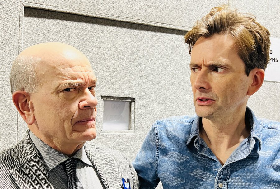 davidmcgeoch9's tweet photo. The Doctor is trending so this seems appropriate @StarTrek @bbcdoctorwho https://t.co/IjiKa8CGa5